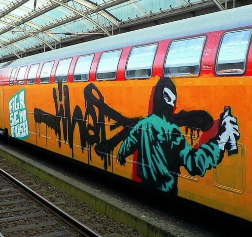 More infos. Graffiti Jihad.